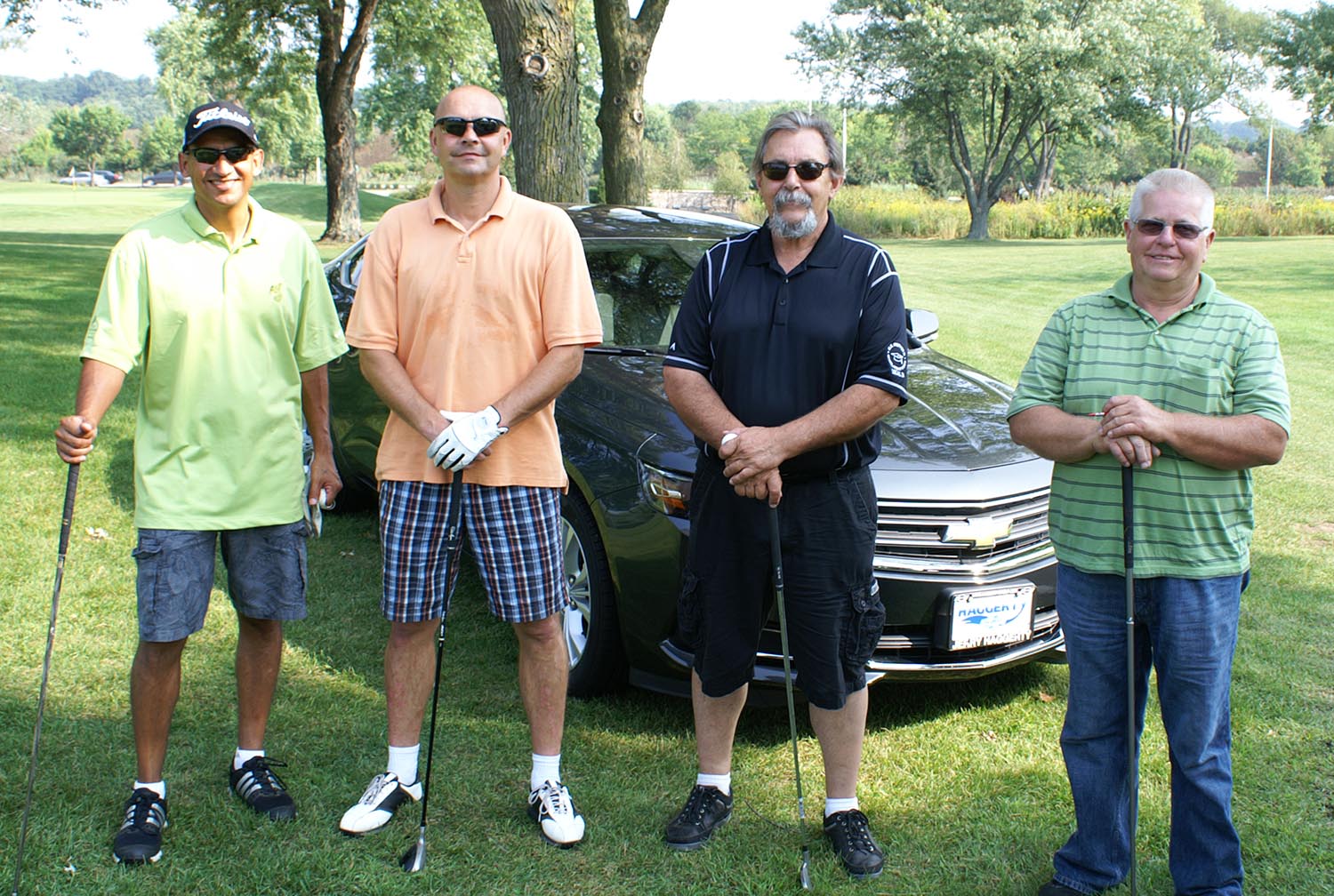 KONICA MINOLTA DIGITAL CAMERA foursome-plaidshorts