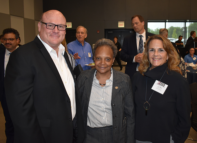 ee-chuck-mayor-lori