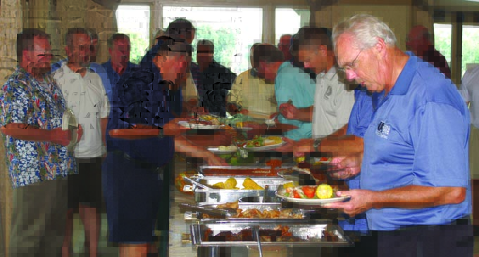 golf11-dinner