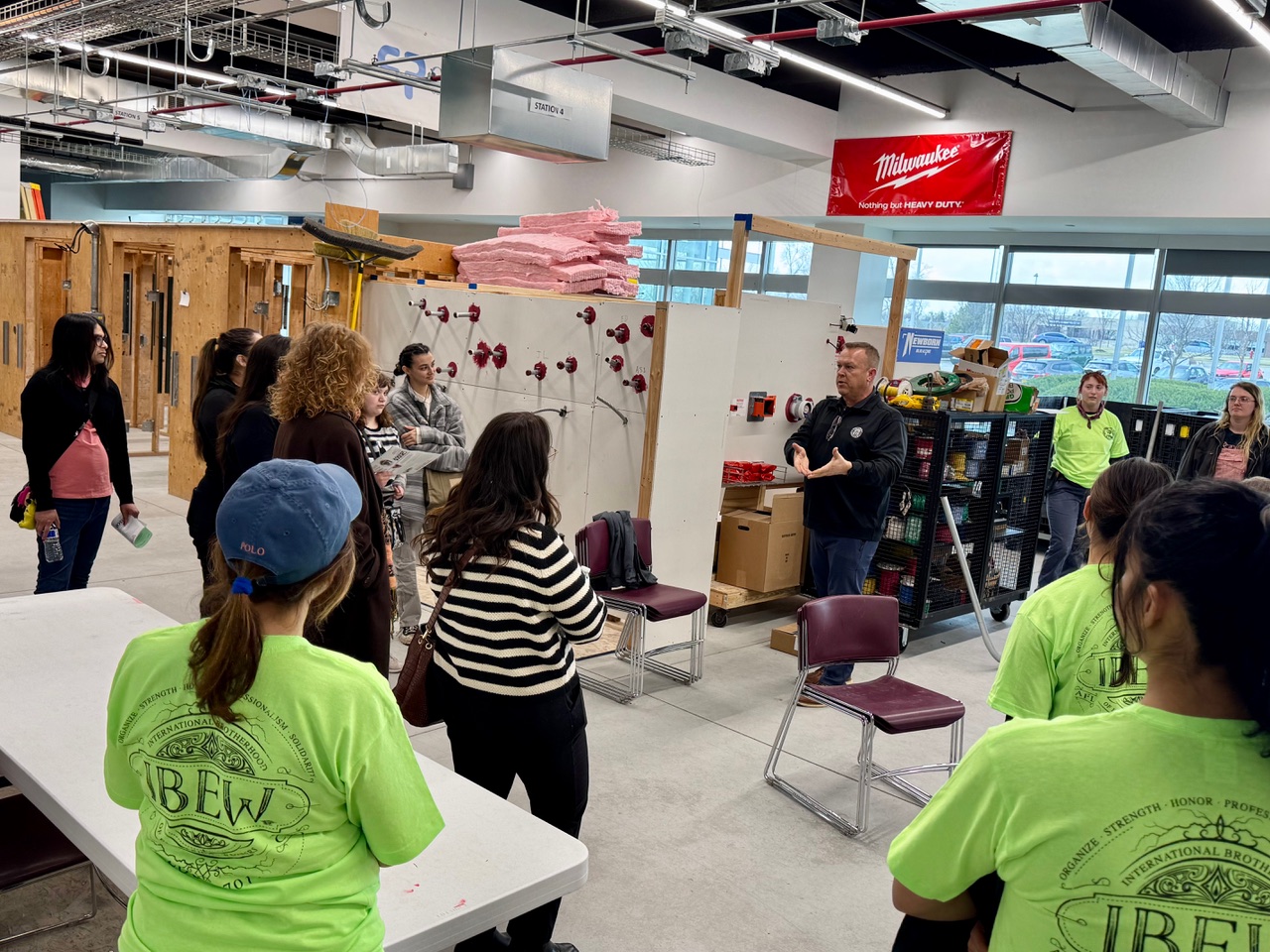 IBEW Local 701 Encourages Women to Join the Electrical Trade in First Ever Event For Women